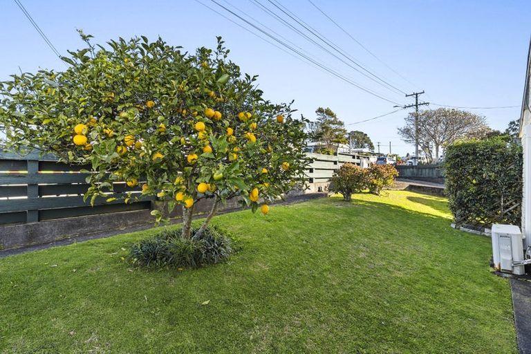 Photo of property in 143/2 Lemon Street, Strandon, New Plymouth, 4312