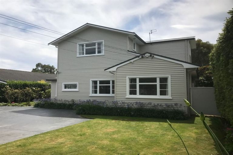Photo of property in 60 Hamilton Avenue, Ilam, Christchurch, 8041