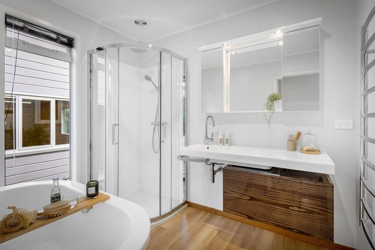 Photo of property in 216 Whincops Road, Halswell, Christchurch, 8025