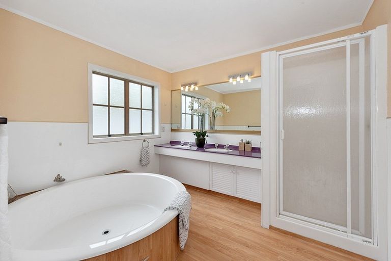 Photo of property in 3 Stirling Place, Dinsdale, Hamilton, 3204