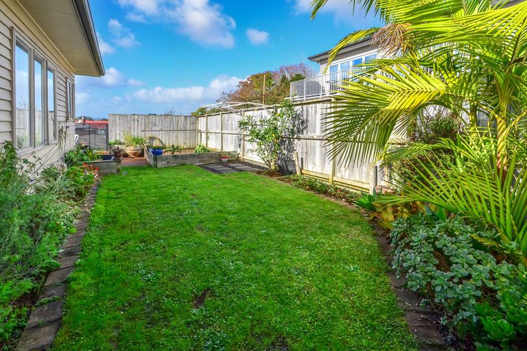 Photo of property in 8 Bilkey Avenue, Pukekohe, 2120