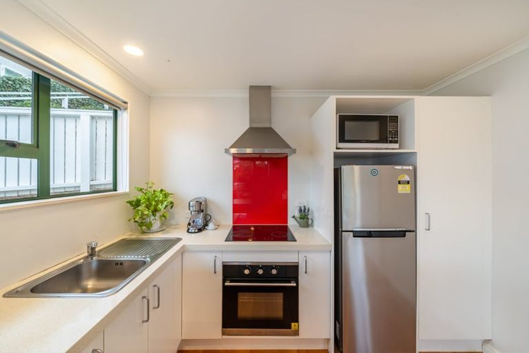 Photo of property in 4a Seatoun Heights Road, Seatoun, Wellington, 6022