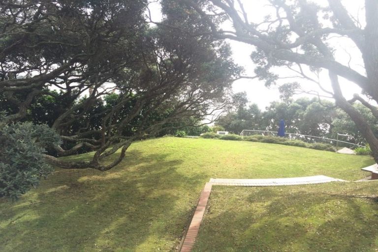 Photo of property in 35 Clifton Road, Hauraki, Auckland, 0622