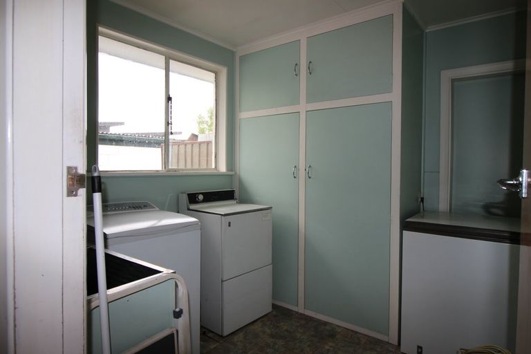 Photo of property in 2 Schaumann Street, Alexandra, 9320