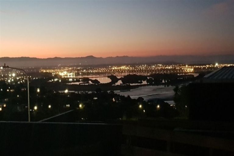 Photo of property in 147 Soleares Avenue, Mount Pleasant, Christchurch, 8081