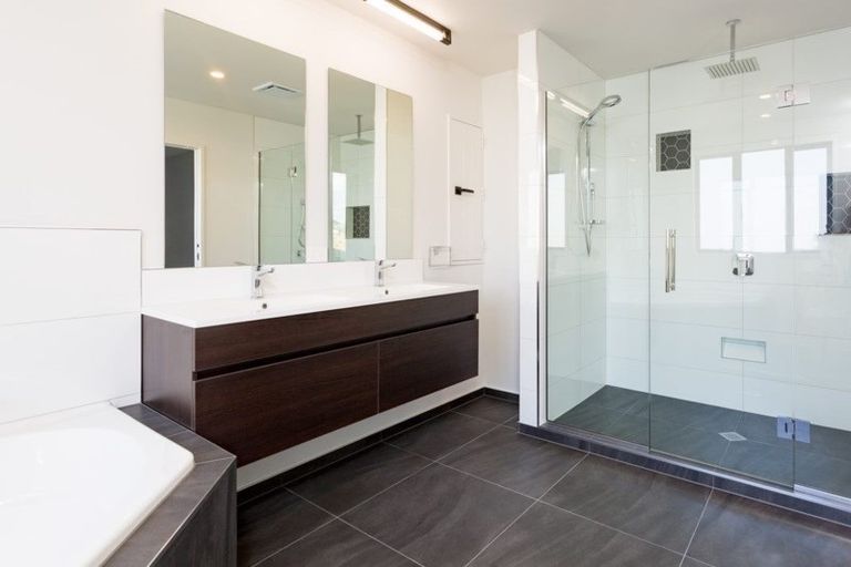 Photo of property in 18 Dove Grove, Westmorland, Christchurch, 8025