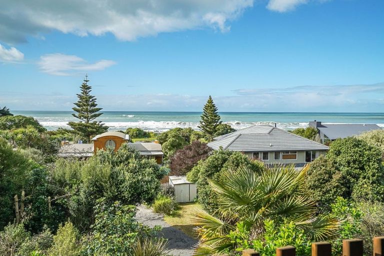 Photo of property in 8 Buxton Place, Gore Bay, Cheviot, 7383