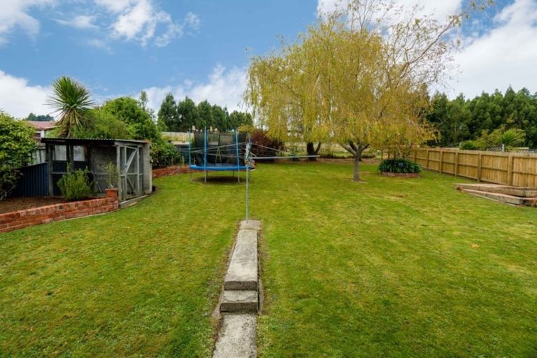 Photo of property in 31 Burgess Street, Green Island, Dunedin, 9018