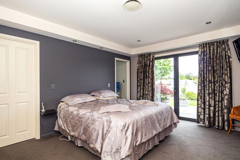 Photo of property in 13 Tancred Street, Geraldine, 7930