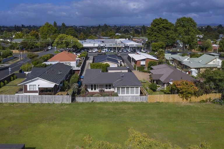 Photo of property in 14a Herbert Road, Queenwood, Hamilton, 3210