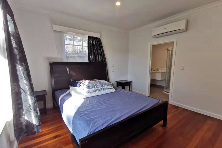 Photo of property in 157 Fendalton Road, Fendalton, Christchurch, 8041