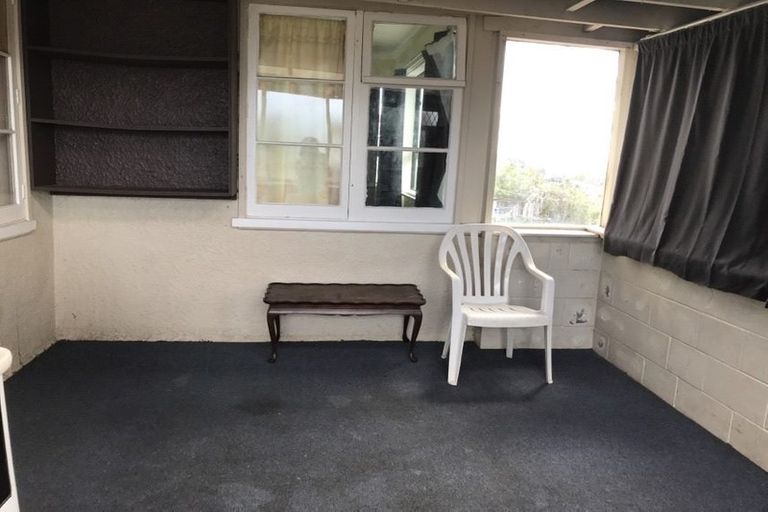 Photo of property in 552 Richardson Road, Mount Roskill, Auckland, 1041
