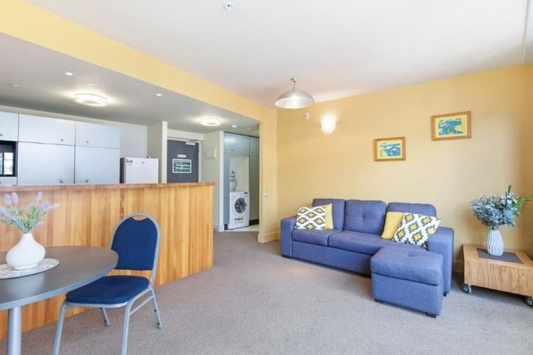 Photo of property in St Pauls Apartments, 85/43 Mulgrave Street, Thorndon, Wellington, 6011