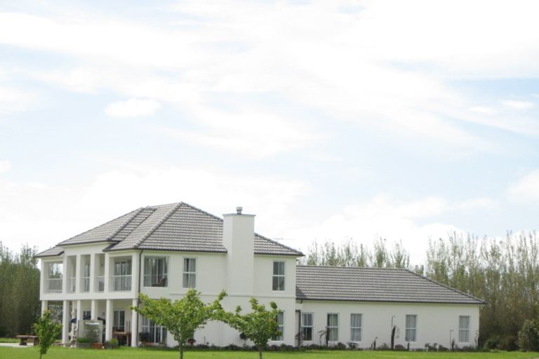 Photo of property in 76 Tuahiwi Road, Tuahiwi, Kaiapoi, 7691