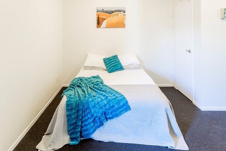 Photo of property in 35 Jones Crescent, Melville, Hamilton, 3206