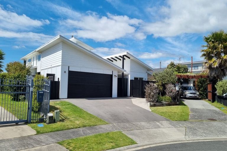 Photo of property in 39 Coral Drive, Papamoa Beach, Papamoa, 3118