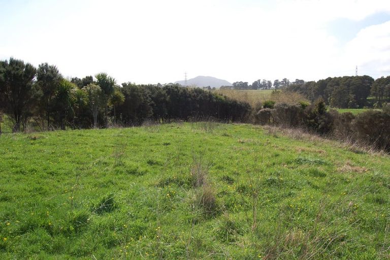 Photo of property in 17 Ranganui Road, Kaiwaka, 0573