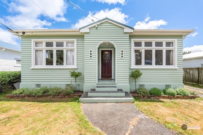 Photo of property in 7 Pitt Street, Moera, Lower Hutt, 5010