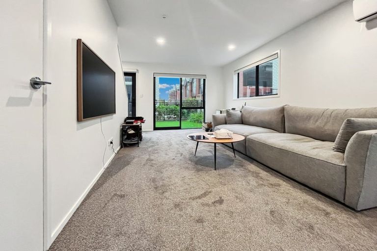 Photo of property in 6/10 Biddle Crescent, Taita, Lower Hutt, 5011