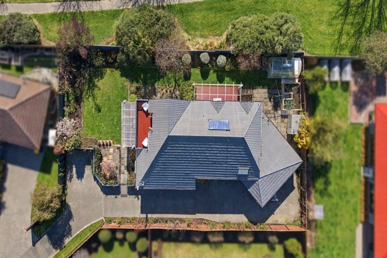 Photo of property in 12 Chilwell Place, Halswell, Christchurch, 8025