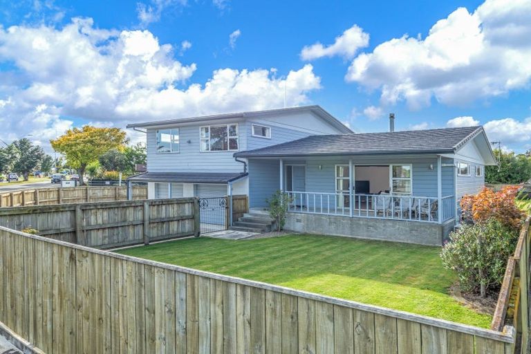 Photo of property in 9 John F Kennedy Drive, Milson, Palmerston North, 4414