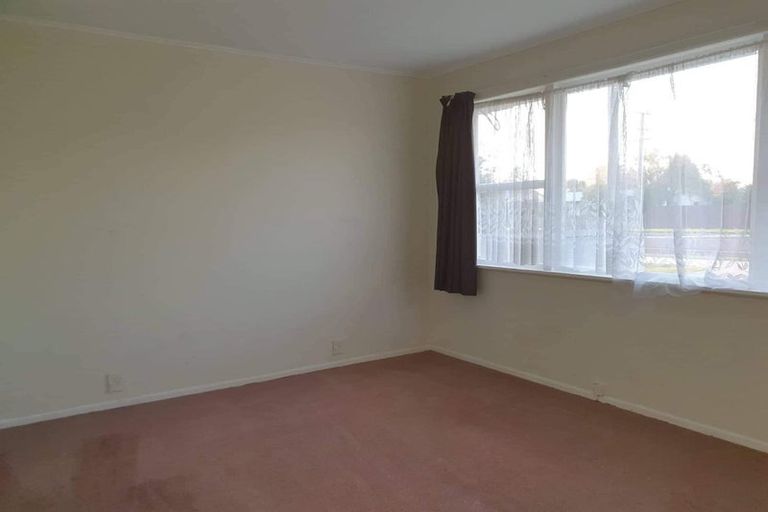 Photo of property in 636 Queen Street East, Levin, 5510