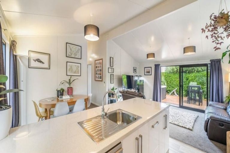 Photo of property in 33a Ruahine Street, Trentham, Upper Hutt, 5018