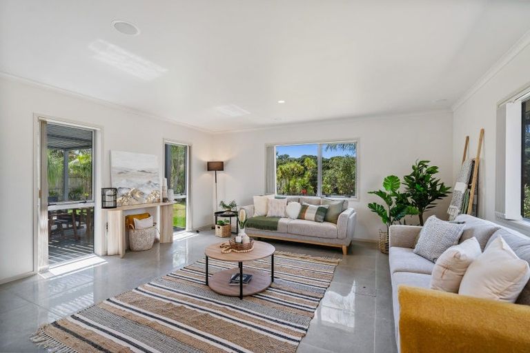 Photo of property in 11 Waitaha Place, Ruakaka, 0116