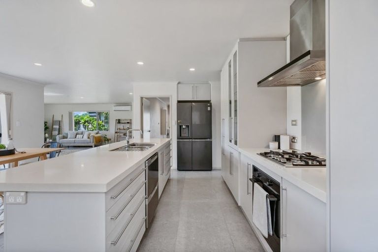 Photo of property in 11 Waitaha Place, Ruakaka, 0116