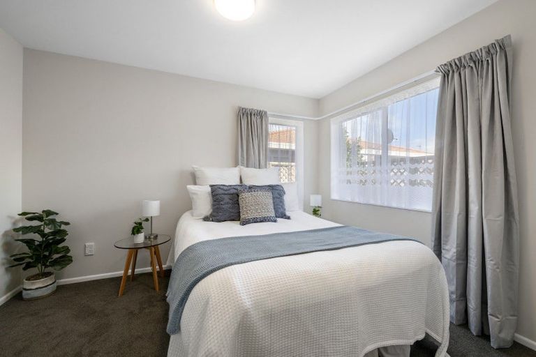 Photo of property in 2/29 Lane Street, Wallaceville, Upper Hutt, 5018