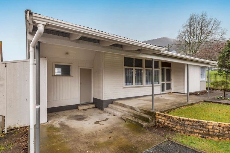 Photo of property in 20 Leslie Avenue, Western Heights, Rotorua, 3015