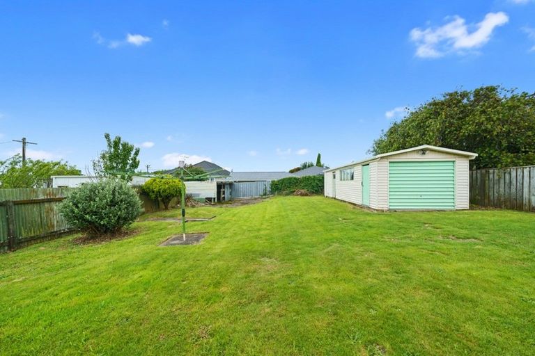 Photo of property in 96 Tiro Tiro Road, Levin, 5510