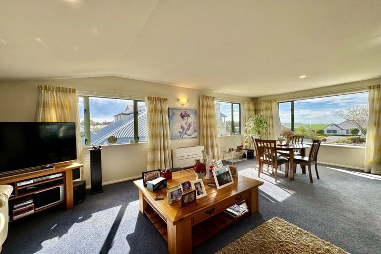 Photo of property in 18 Alpine Close, Marchwiel, Timaru, 7910