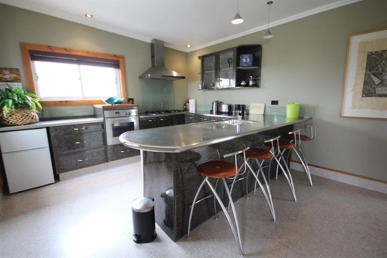 Photo of property in 225 Turkey Flat Road, Te Kopuru, 0391