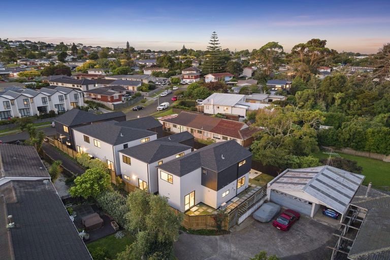 Photo of property in 23c Wanaka Place, Pakuranga Heights, Auckland, 2010