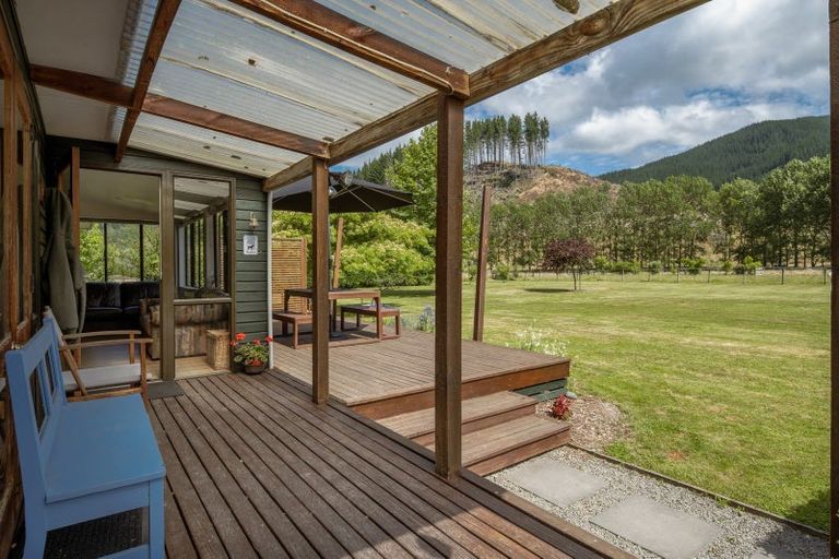 Photo of property in 40 Gibsons Road, Kaituna, Blenheim, 7273