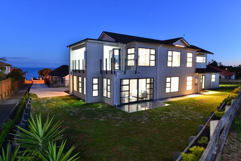 Photo of property in 76 Island View Drive, Gulf Harbour, Whangaparaoa, 0930