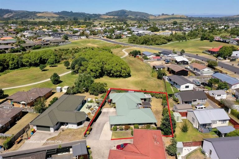 Photo of property in 12 Karia Grove, Papamoa Beach, Papamoa, 3118