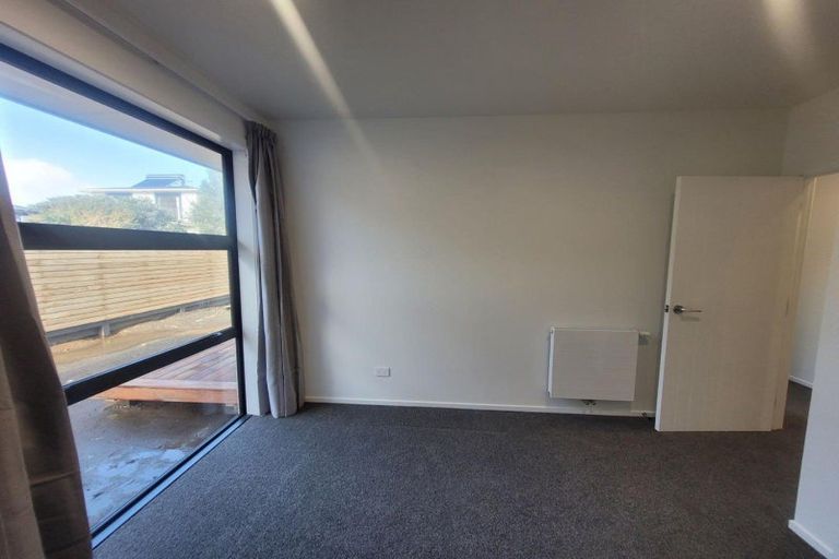 Photo of property in 6 Te Ara O Ngakeiha, Fitzroy, New Plymouth, 4312