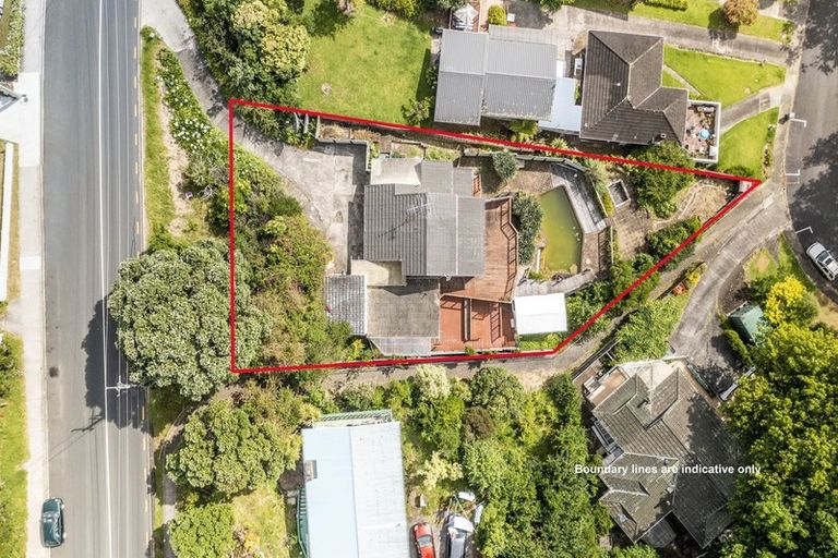 Photo of property in 81 College Road, Northcote, Auckland, 0627