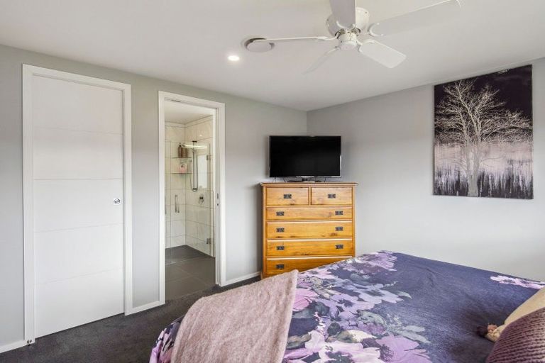 Photo of property in 24 College Drive, Paraparaumu, 5032