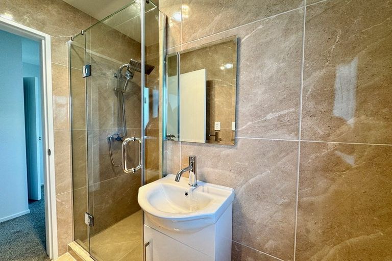 Photo of property in 7b Astor Place, Manurewa, Auckland, 2102