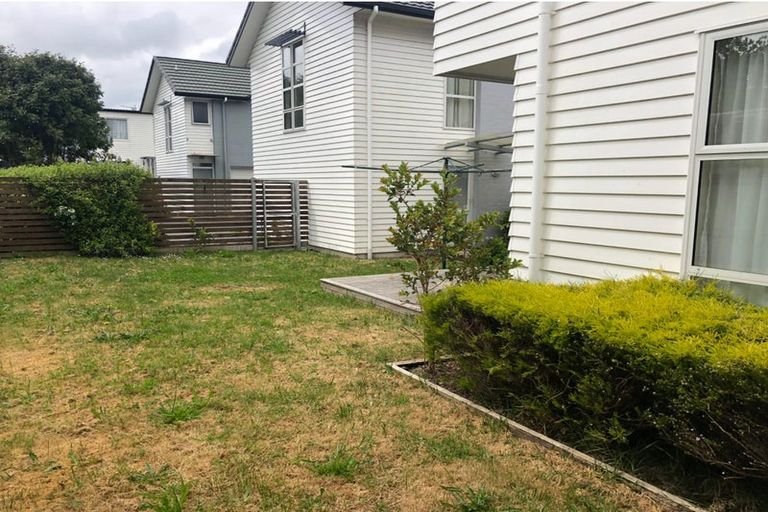 Photo of property in 23 Mcginty Street, Takanini, 2112