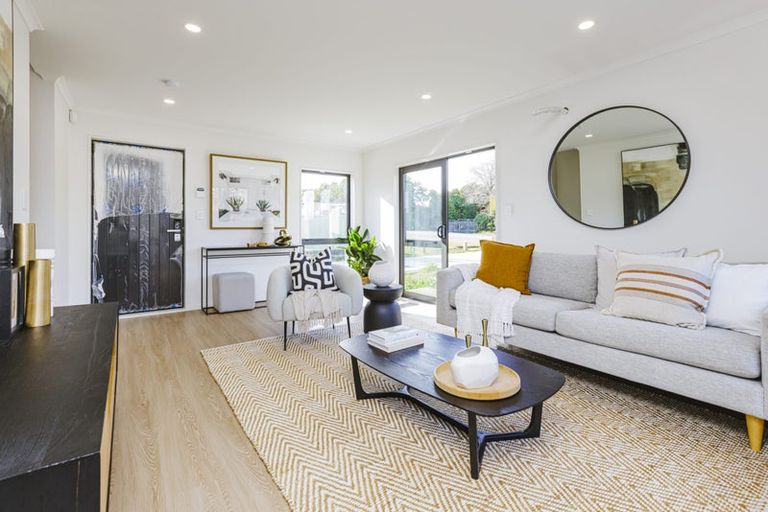 Photo of property in 559a Great South Road, Rosehill, Papakura, 2113