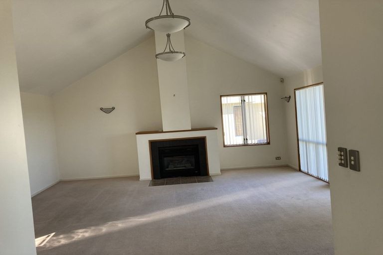 Photo of property in 12a Imran Terrace, Khandallah, Wellington, 6035