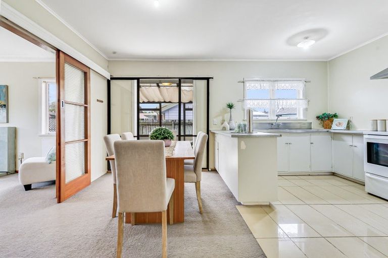 Photo of property in 54 Heath Street, St Andrews, Hamilton, 3200