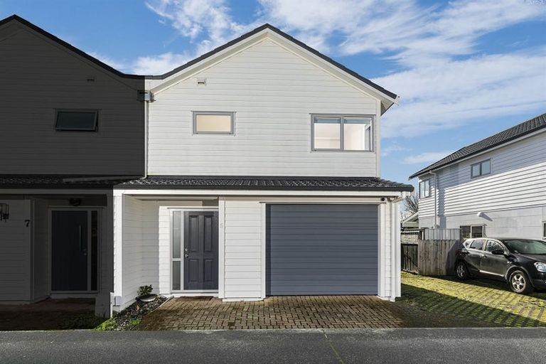 Photo of property in 6/103 Swanson Road, Henderson, Auckland, 0610