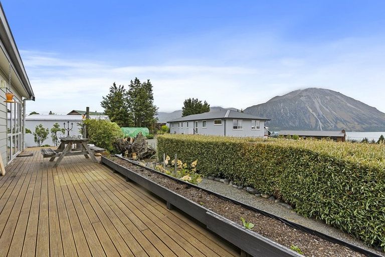 Photo of property in 98 Ohau Drive, Lake Ohau, Twizel, 9412
