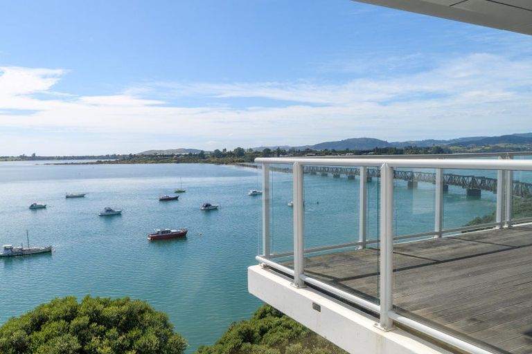 Photo of property in 12/72e Devonport Road, Tauranga, 3110