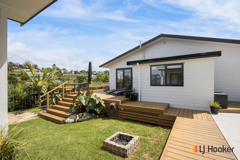 Photo of property in 68 The Crescent, Waihi Beach, 3611